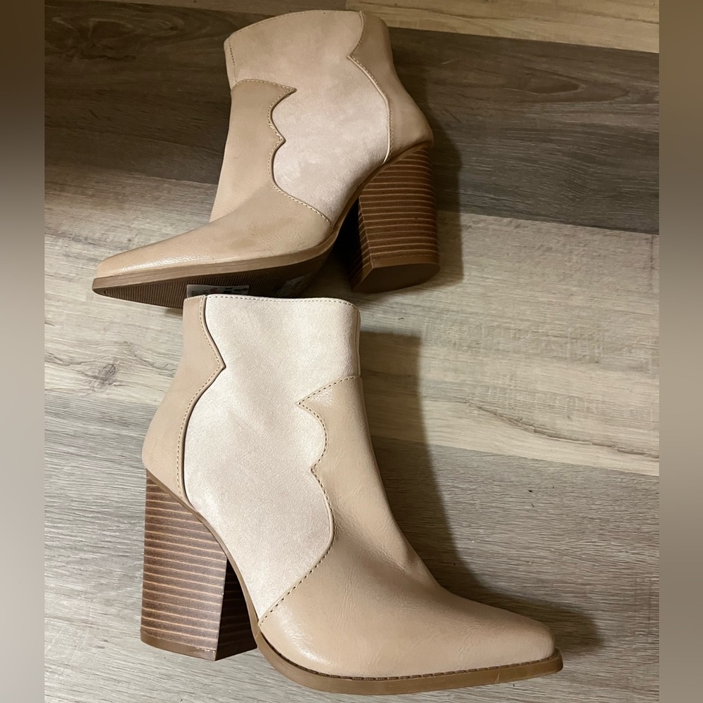 Cream Western Ankle Boots NWT